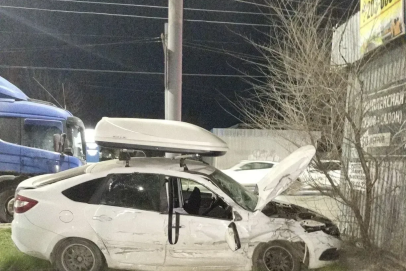 Смертельный поворот. 50-летняя пассажирка «Гранты» погибла в ДТП в Оренбурге