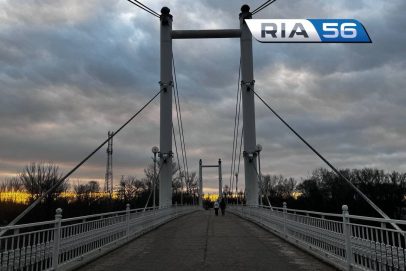 Пешеходный мост через Урал в Оренбурге встретит 1 сентября обновлённым