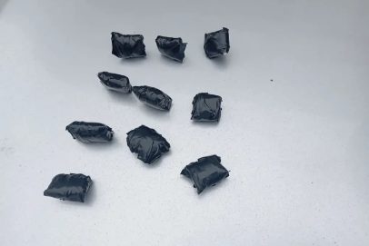 В Оренбурге наркополицейские задержали курьера с крупной партией синтетики