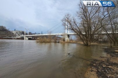 Уровень Урала в Оренбуржье продолжает падать, чуть «подросла» только Сакмара