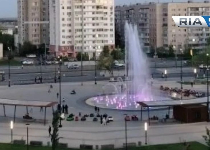 Два поющих фонтана Оренбурга начали работать по-летнему
