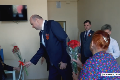 Солнцев перед Днем Победы навестил пациентов Оренбургского госпиталя ветеранов войн