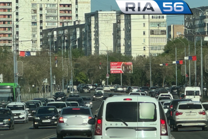 Оренбургские водители теряют время в утренних пробках: смотрим, где это 20 мая