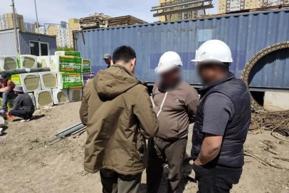 Из Оренбуржья выдворили иностранца, который забыл вовремя уехать