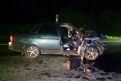 В Новоорском районе в ДТП с трактором погиб 22-летний водитель «Приоры»