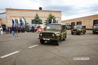 Очередная партия автомобилей передана оренбургским бойцам в зону проведения СВО