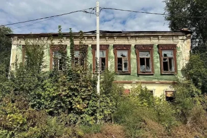 Дом 1856 года: в Гугучкинском переулке Оренбурга редкий памятник ждет реставрации