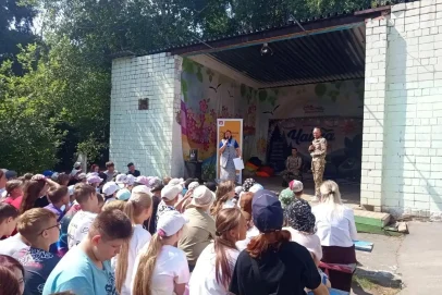 «Служу Отечеству»: в Новотроицке ветераны СВО рассказали детям о службе и фронтовом быте