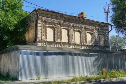 Один рубль за историю: как в Оренбурге спасают старинные здания