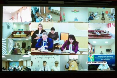 Евгений Солнцев рассказал о подготовке к учебному году в Оренбуржье
