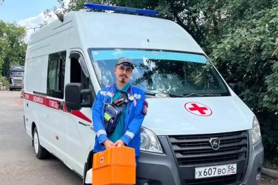 Молодой фельдшер Роман Шаукенов спас жизнь пенсионеру в Оренбурге