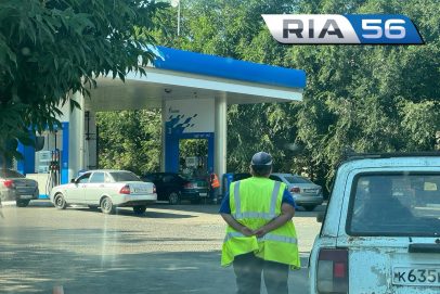 27 августа на АЗС в Оренбуржье заправляют автомобили только с нечетными номерами