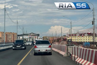 В Оренбурге досрочно открыто движение по автомобильному мосту через Урал