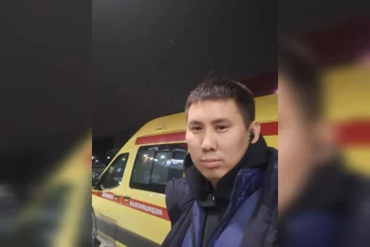 Роды в карете скорой: 180 секунд фельдшера Джакеева для жизни оренбургской крохи