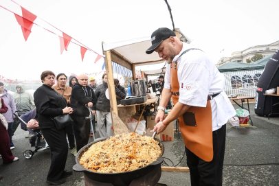 Вкусные итоги: Тонна плова и шашлыка — в Оренбурге прошел фестиваль «Степной гурман»