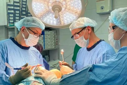 Поставили на ноги: уникальную операцию оренбургских врачей оценили в Санкт-Петербурге