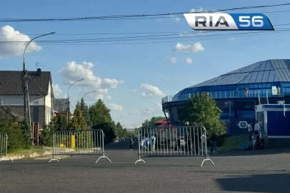 Из‑за футбольного матча сегодня, 17 сентября, в Ростошах перекрывают дороги