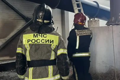 Возгорание у ТРЦ «Кит» в Оренбурге: пожар потушили до прибытия МЧС