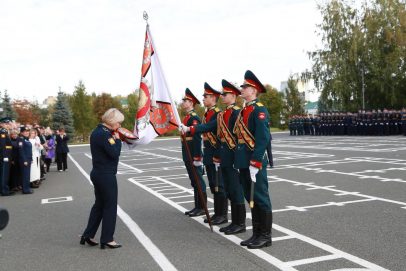 Татьяна Машковская простилась с первым Президентским кадетским училищем в Оренбурге