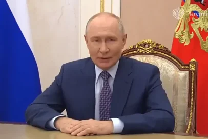 «Спасибо за мудрость и чуткость»: Владимир Путин тепло поздравил учителей России